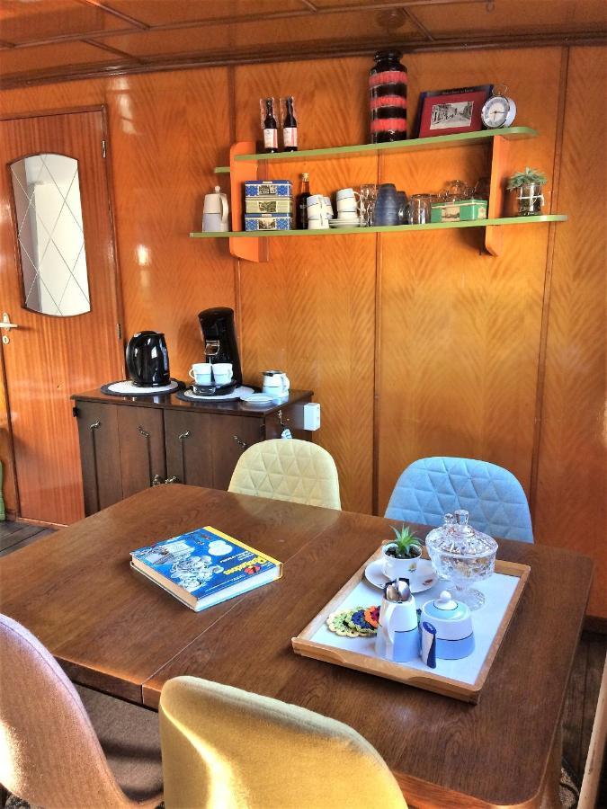 B&B Woonschip Robbedoes Amersfoort Eksteriør billede