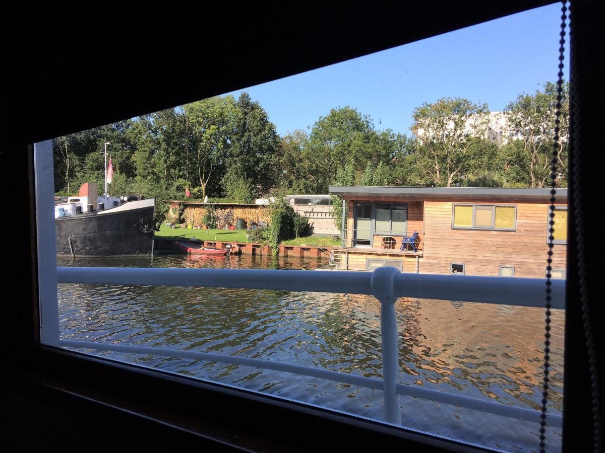 B&B Woonschip Robbedoes Amersfoort Eksteriør billede