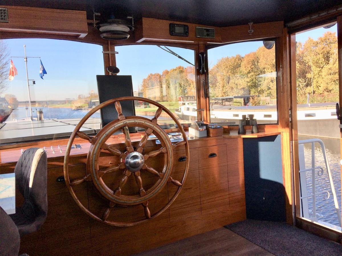 B&B Woonschip Robbedoes Amersfoort Eksteriør billede