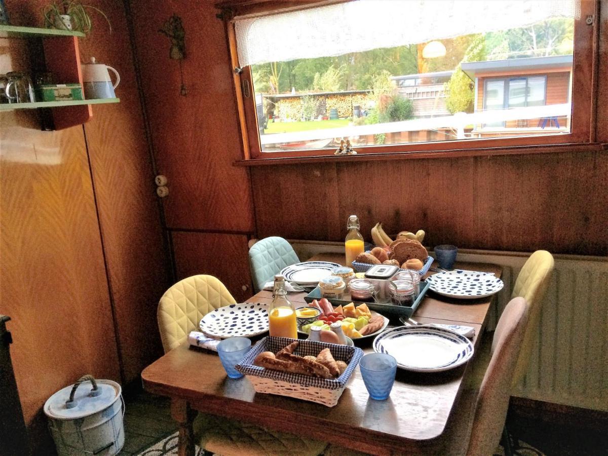 B&B Woonschip Robbedoes Amersfoort Eksteriør billede