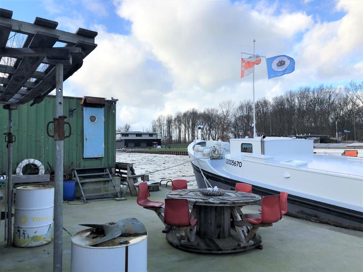 B&B Woonschip Robbedoes Amersfoort Eksteriør billede